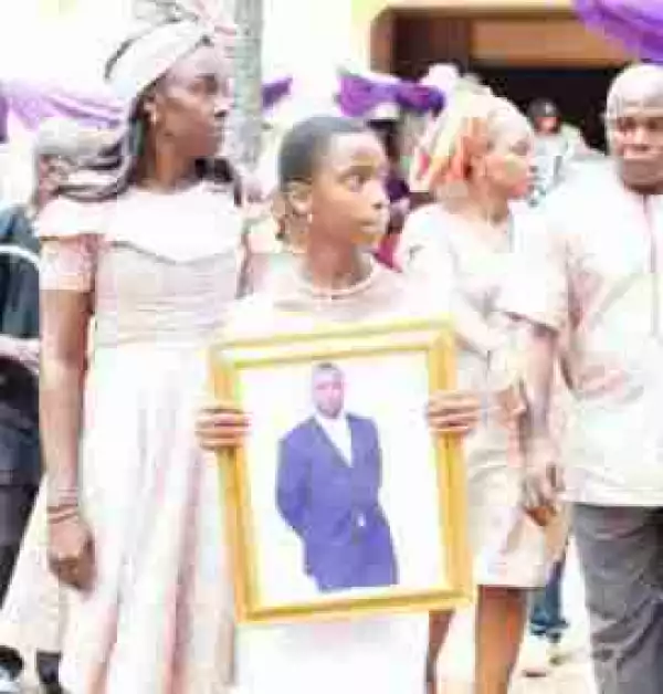 Nollywood Stars Storm Anambra For Burial Of Filmmaker, Kasvid, Who Died In Accident (Pics)